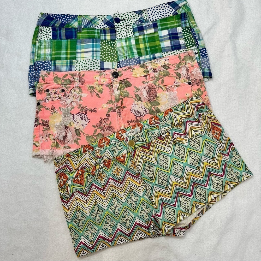 Bundle of colorful short shorts, floral denim, patchwork, frayed hem, size 15‌‌‍